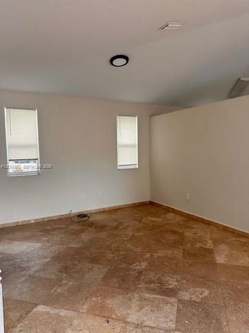 21733 Ingraham Ave Road 21733, Cutler Bay, FL 33190