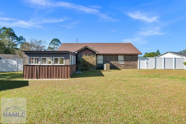 121 John Gibson Court NE, Hinesville, GA 31313