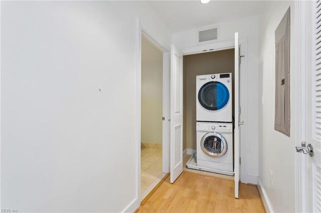 4545 Commerce St Unit 1608, Virginia Beach, VA 23462