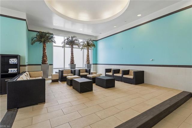 4545 Commerce St Unit 1608, Virginia Beach, VA 23462