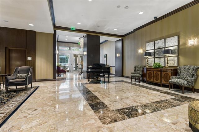 4545 Commerce St Unit 1608, Virginia Beach, VA 23462