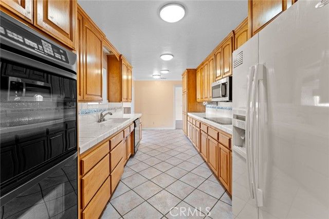 1857 Mauna Loa Place, Norco, CA 92860