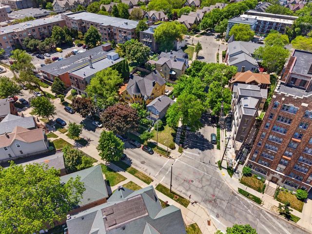 1463 N Franklin PLACE, Milwaukee, WI 53202