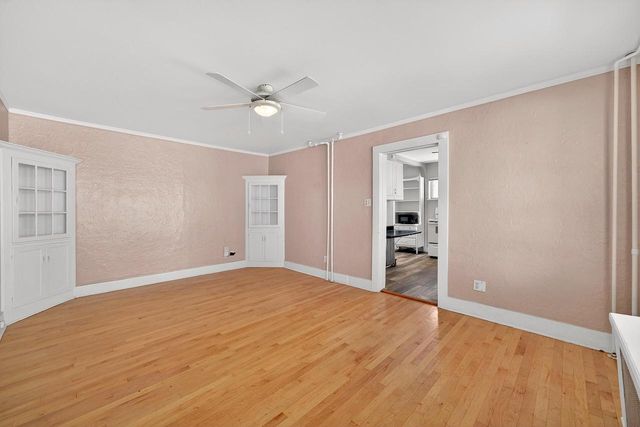 1463 N Franklin PLACE, Milwaukee, WI 53202