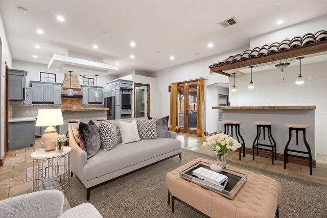 1629 W WILLETTA Street, Phoenix, AZ 85007