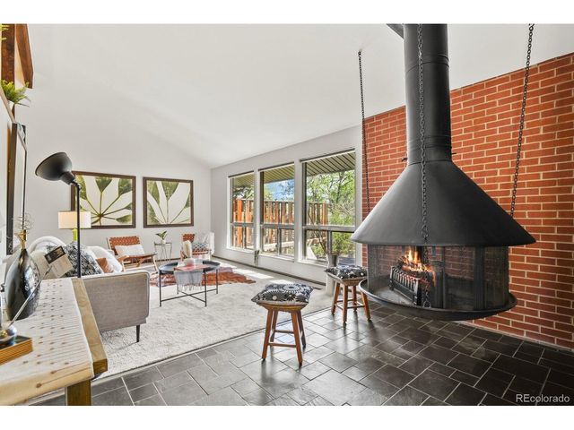 3402 S Dallas Ct, Denver, CO 80231