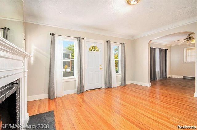 2327 Sturtevant Street, Detroit, MI 48206