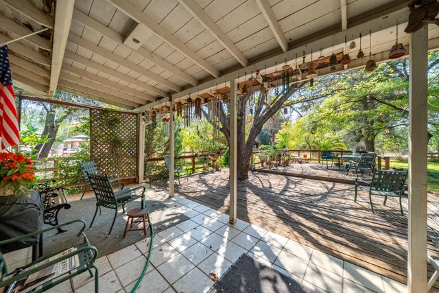 16433 China Gulch Drive, Anderson, CA 96007