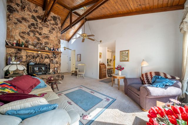 16433 China Gulch Drive, Anderson, CA 96007