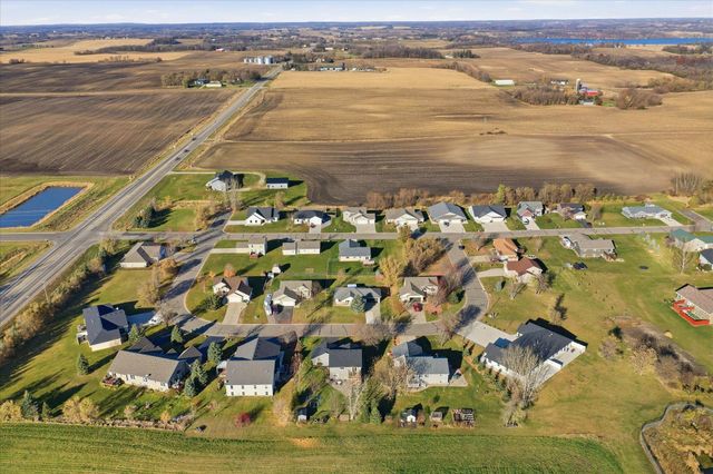 265 Arbor Curve NE, Cokato, MN 55321