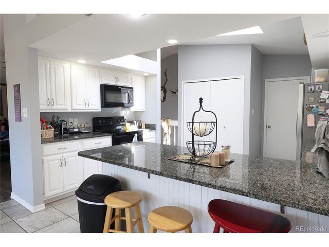 109 S Chi Chi Dr, Pueblo, CO 81007