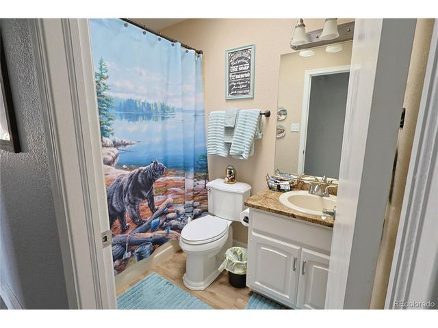 109 S Chi Chi Dr, Pueblo, CO 81007