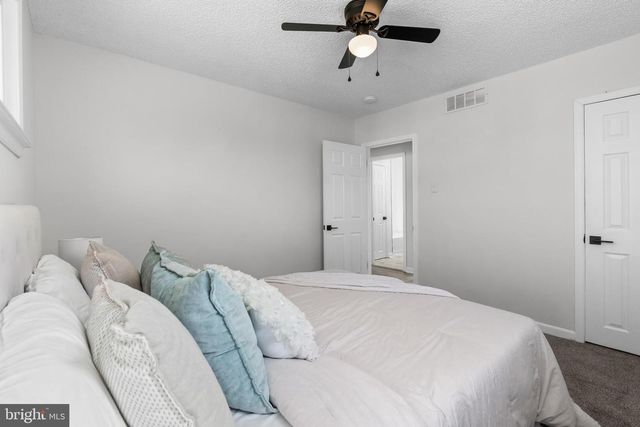 605 TAIT RD, Somerdale, NJ 08083