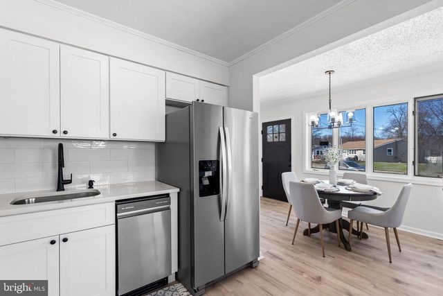 605 TAIT RD, Somerdale, NJ 08083