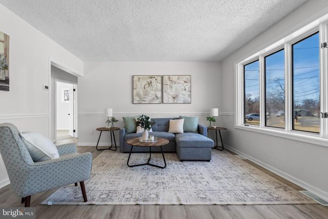 605 TAIT RD, Somerdale, NJ 08083