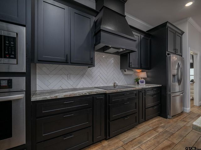 8822 County Road 152 W, Bullard, TX 75757