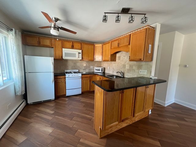 5419 S Massasoit Avenue 5, Chicago, IL 60638