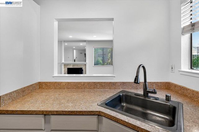 3901 Clayton Rd. 23, Concord, CA 94521
