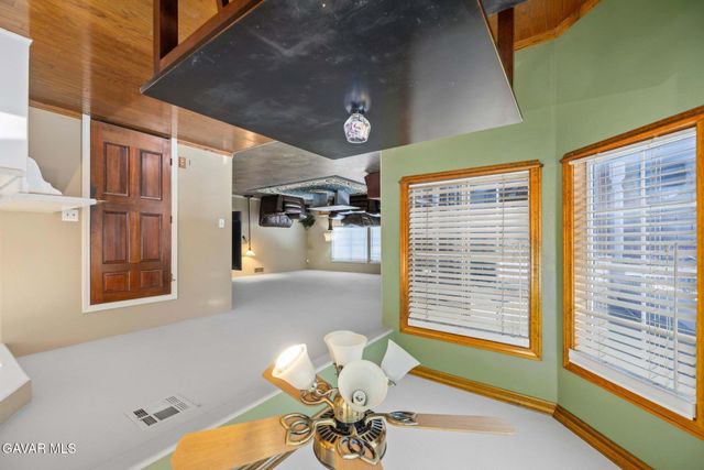 5704 Bulford Place, Quartz Hill, CA 93536