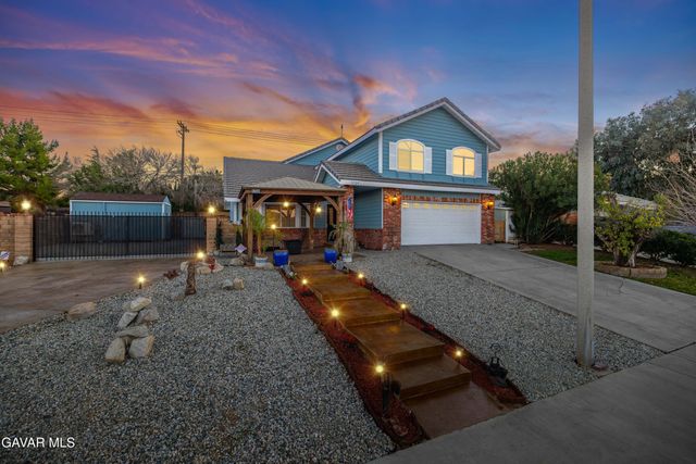 5704 Bulford Place, Quartz Hill, CA 93536
