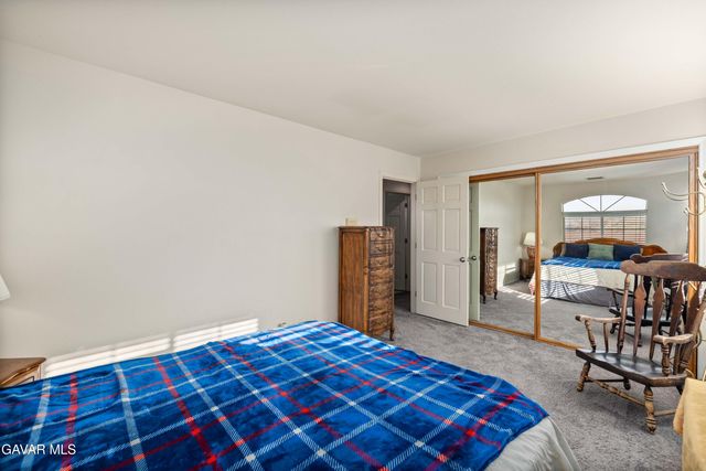 5704 Bulford Place, Quartz Hill, CA 93536