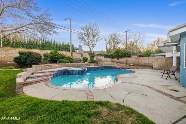 5704 Bulford Place, Quartz Hill, CA 93536