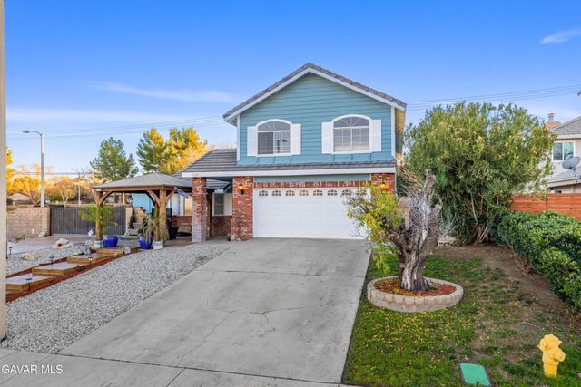5704 Bulford Place, Quartz Hill, CA 93536