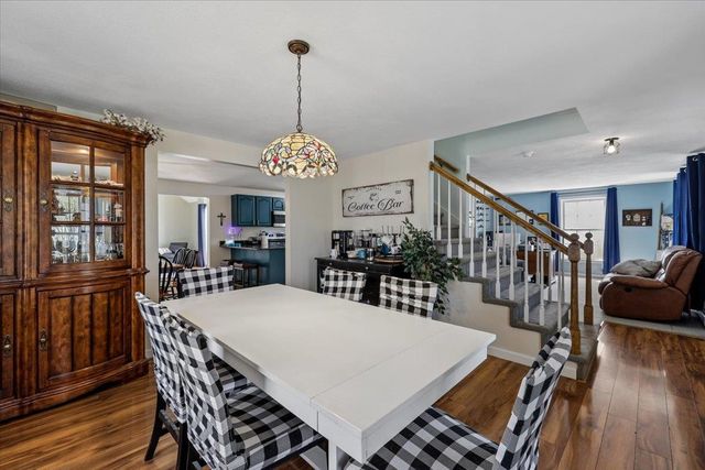 5 Whitetail Lane, Chester, NH 03036