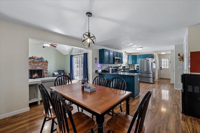 5 Whitetail Lane, Chester, NH 03036