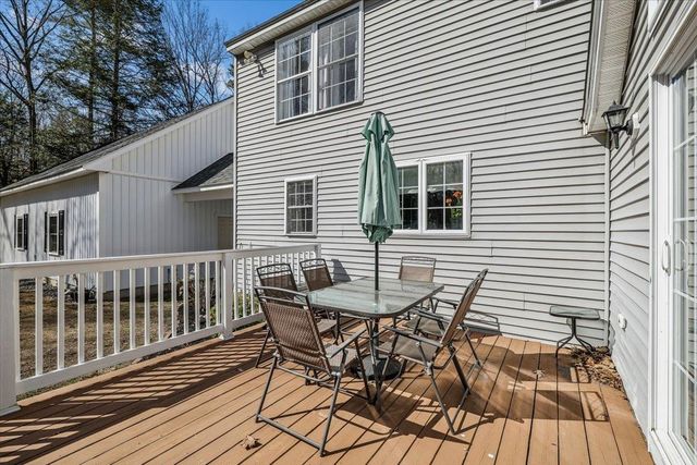 5 Whitetail Lane, Chester, NH 03036