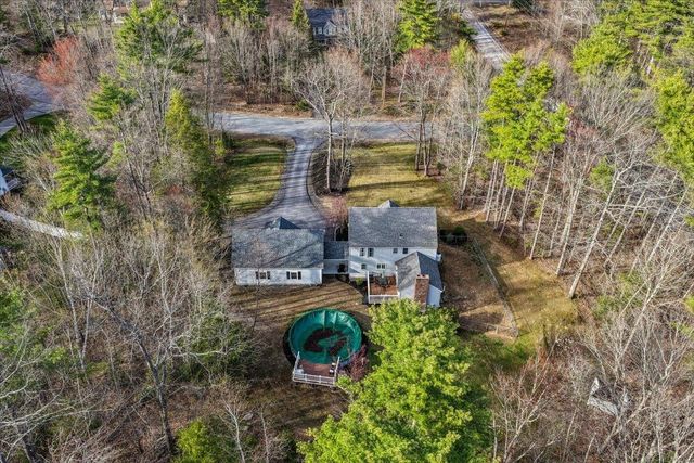 5 Whitetail Lane, Chester, NH 03036