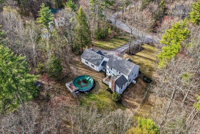 5 Whitetail Lane, Chester, NH 03036