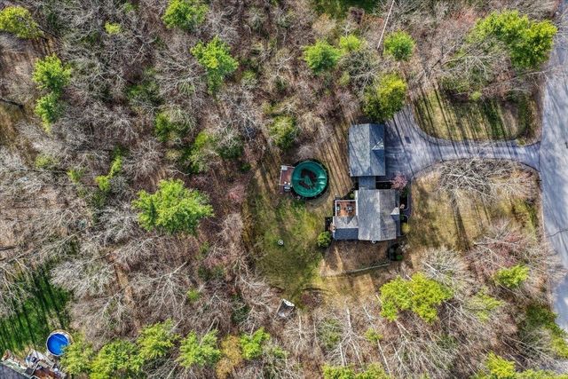 5 Whitetail Lane, Chester, NH 03036