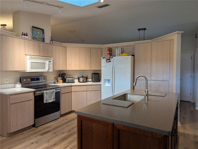 1221 ETTA AVENUE, Spring Hill, FL 34609