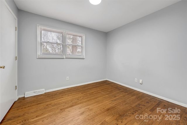 235 Edgegreen Drive, Charlotte, NC 28217