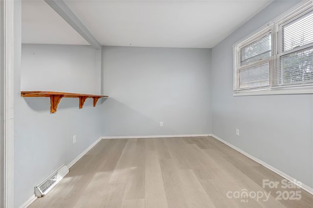 235 Edgegreen Drive, Charlotte, NC 28217