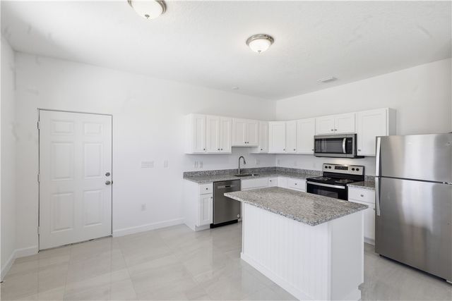 939 19th Street 941, Vero Beach, FL 32960