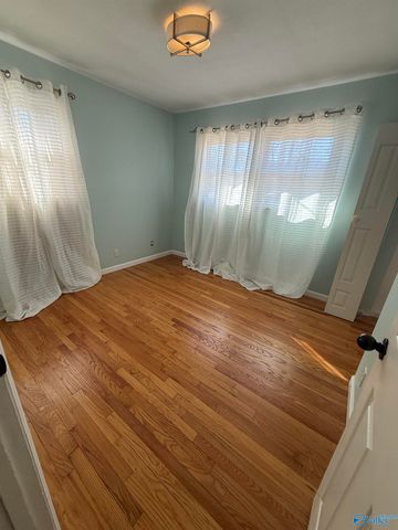 4036 NW Knollbrook Drive, Huntsville, AL 35810