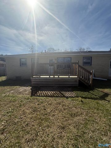 4036 NW Knollbrook Drive, Huntsville, AL 35810