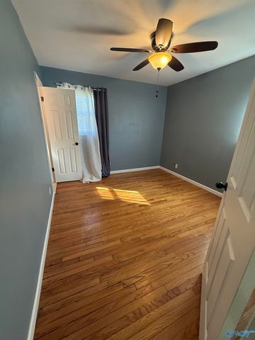 4036 NW Knollbrook Drive, Huntsville, AL 35810