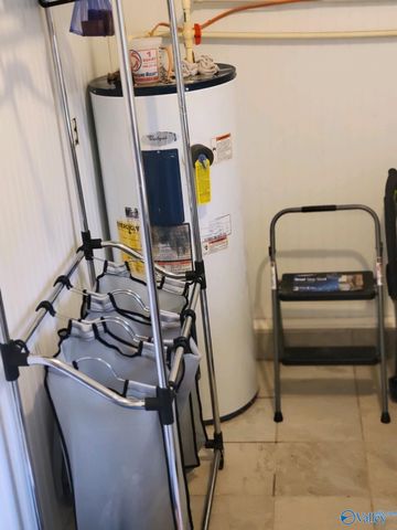 4036 NW Knollbrook Drive, Huntsville, AL 35810