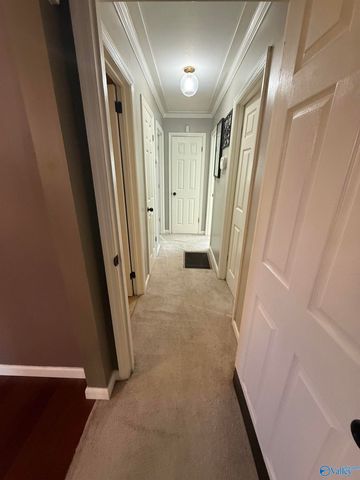 4036 NW Knollbrook Drive, Huntsville, AL 35810