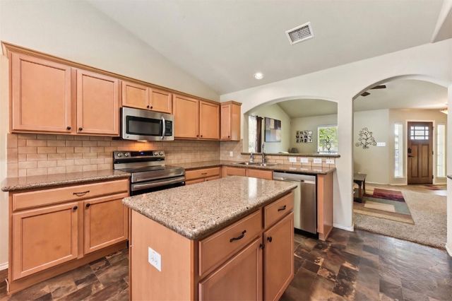 736 Gabriel Mills DR, Round Rock, TX 78664