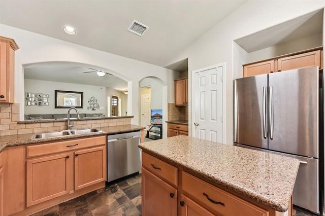 736 Gabriel Mills DR, Round Rock, TX 78664