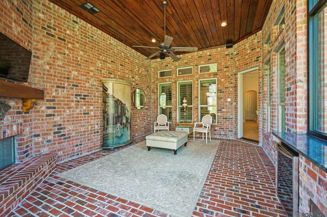 116 Natchez Ct, Covington, LA 70433