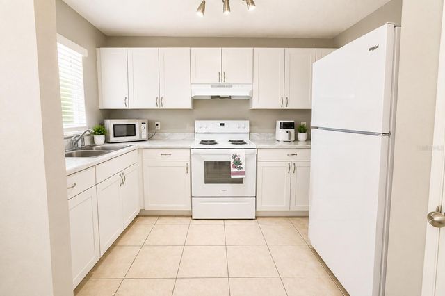 1807 MICHIGAN AVENUE B, Kissimmee, FL 34744