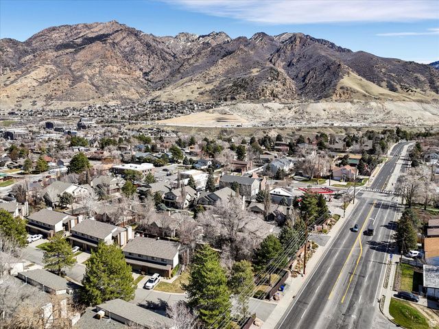 6971 S TWIN ASPEN CV, Cottonwood Heights, UT 84121