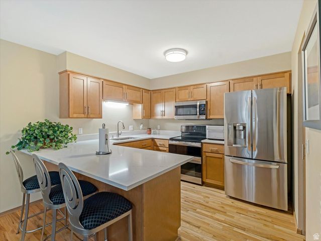 6971 S TWIN ASPEN CV, Cottonwood Heights, UT 84121