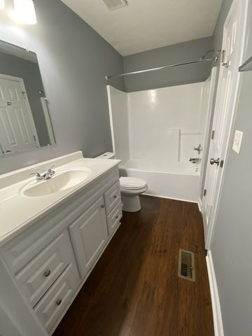 1043 Sitting Bull Xing, Murfreesboro, TN 37128