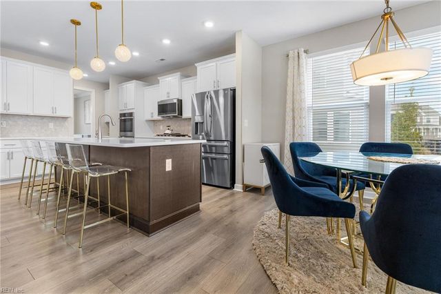 1892 Bancroft RD, Chesapeake, VA 23320